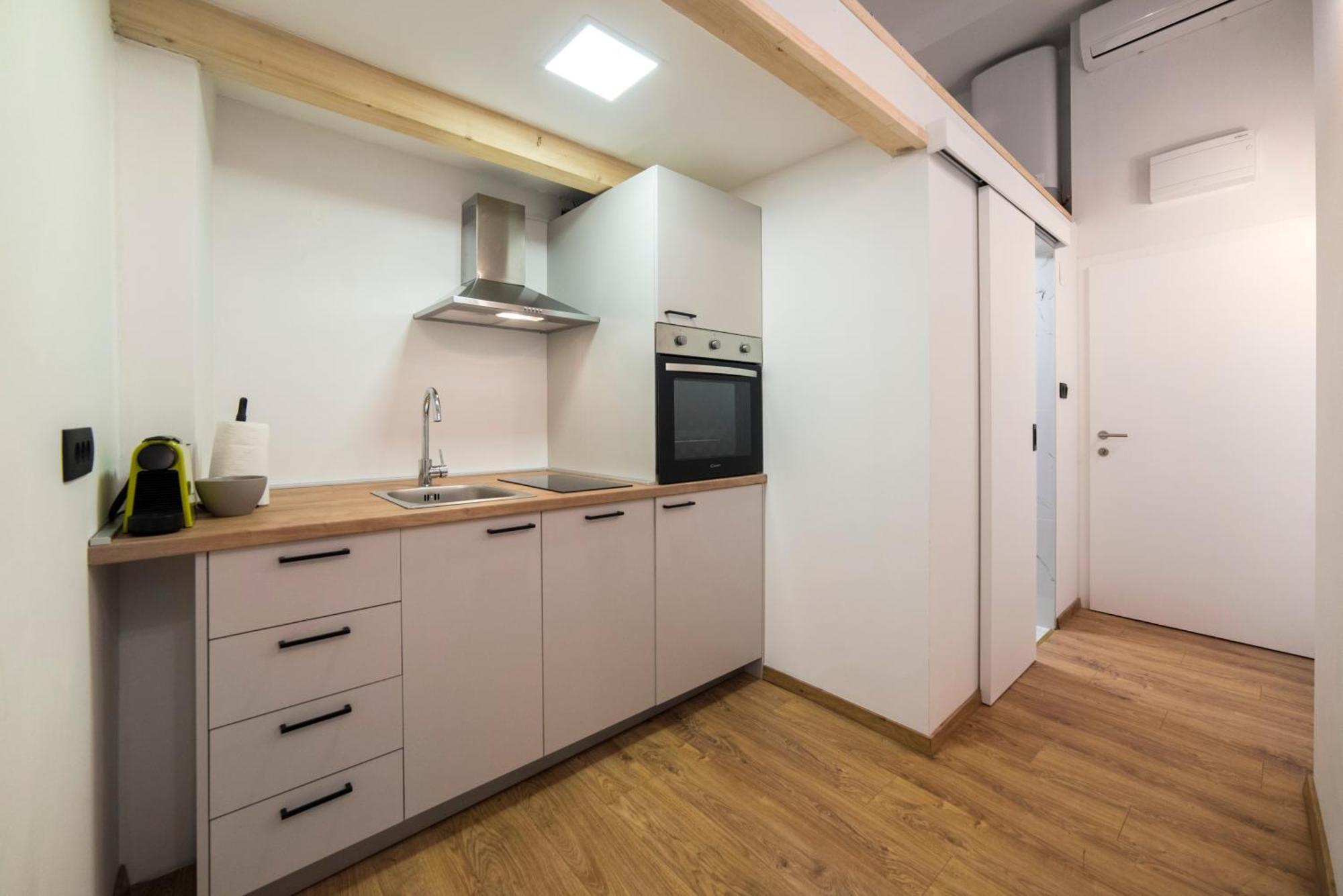Apartment Center F6